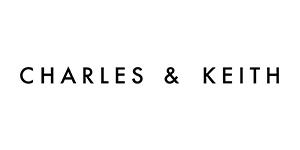 Charles Wong和Keith Wong兄弟在1996年于新加坡创立了CHARLES & KEITH。该品牌的产品包含鞋履、包袋、皮带、太阳眼镜、手环等各类时尚配饰。截止至2014年，该集团旗下已经在全球36个国家的各大城市的黄金商圈设立了450家门店。